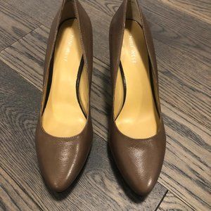 BRAND NEW Nine West Heels